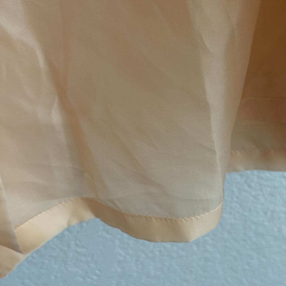 Talbots Petites 12 100% Silk Beige Embroidered Hem Short Sleeve Sheath Dress - Picture 4 of 8